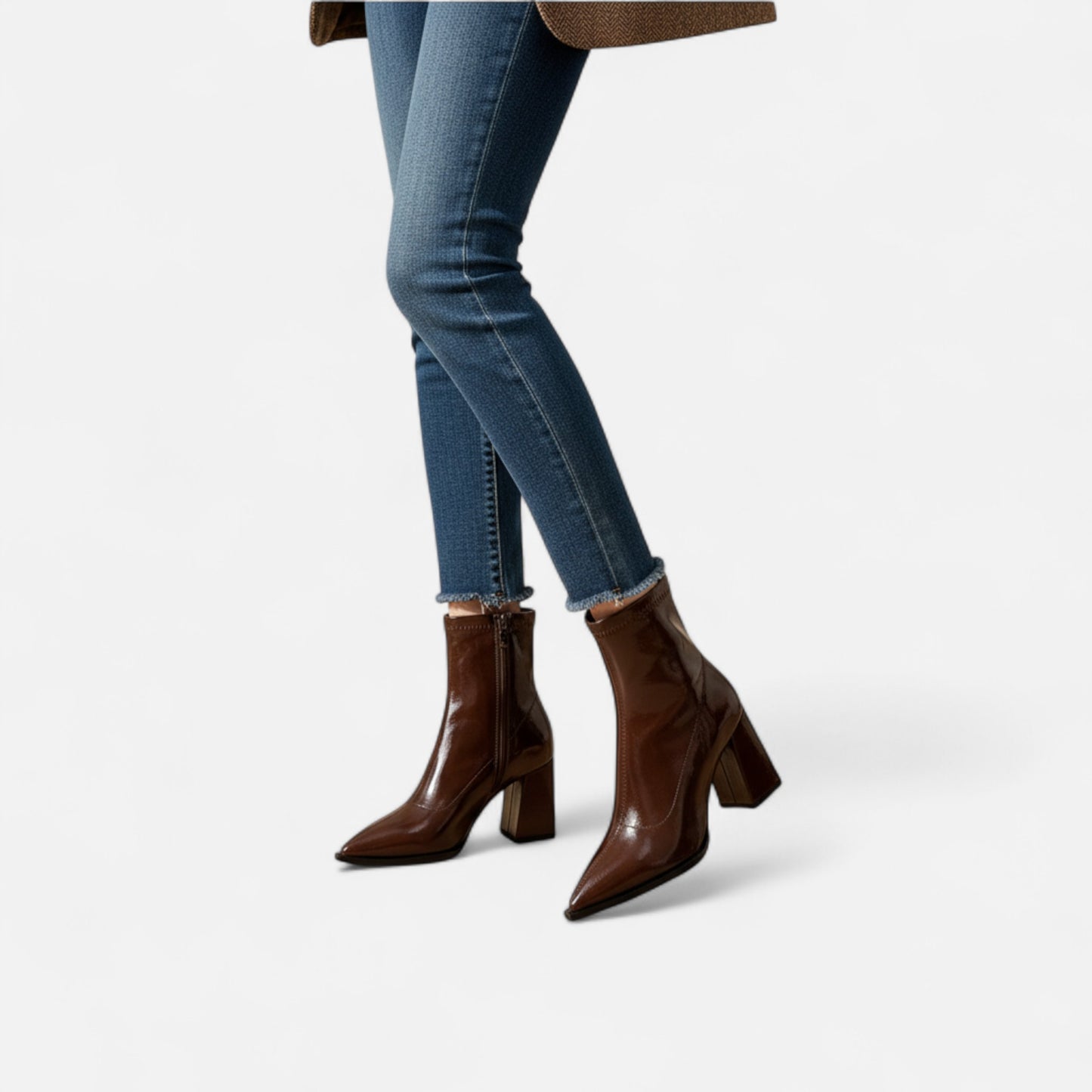 Riveromode | Women’s Ankle Boots with Pointed Toe and Block Heel