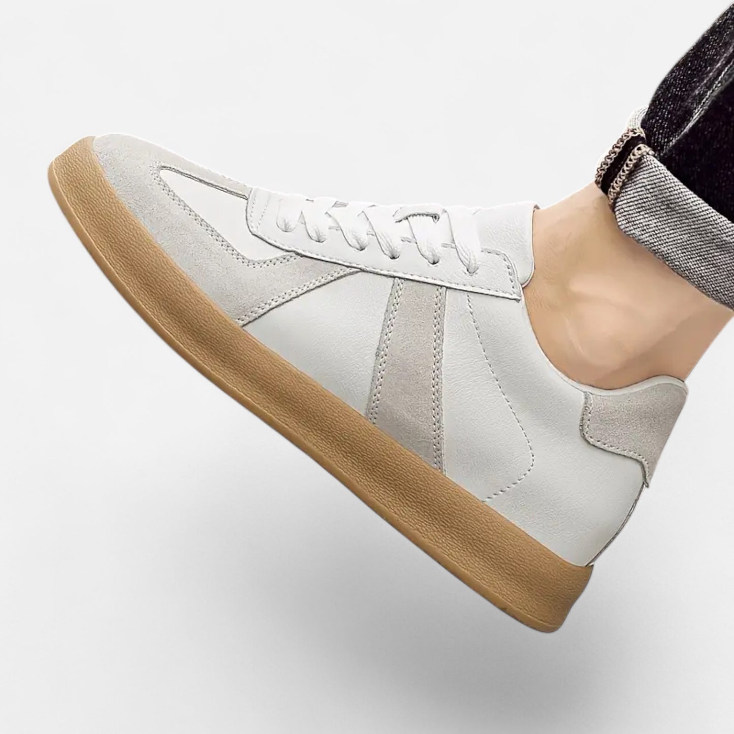 Riveromode | Men’s Leather Sneakers – Classic Suede Detail Design
