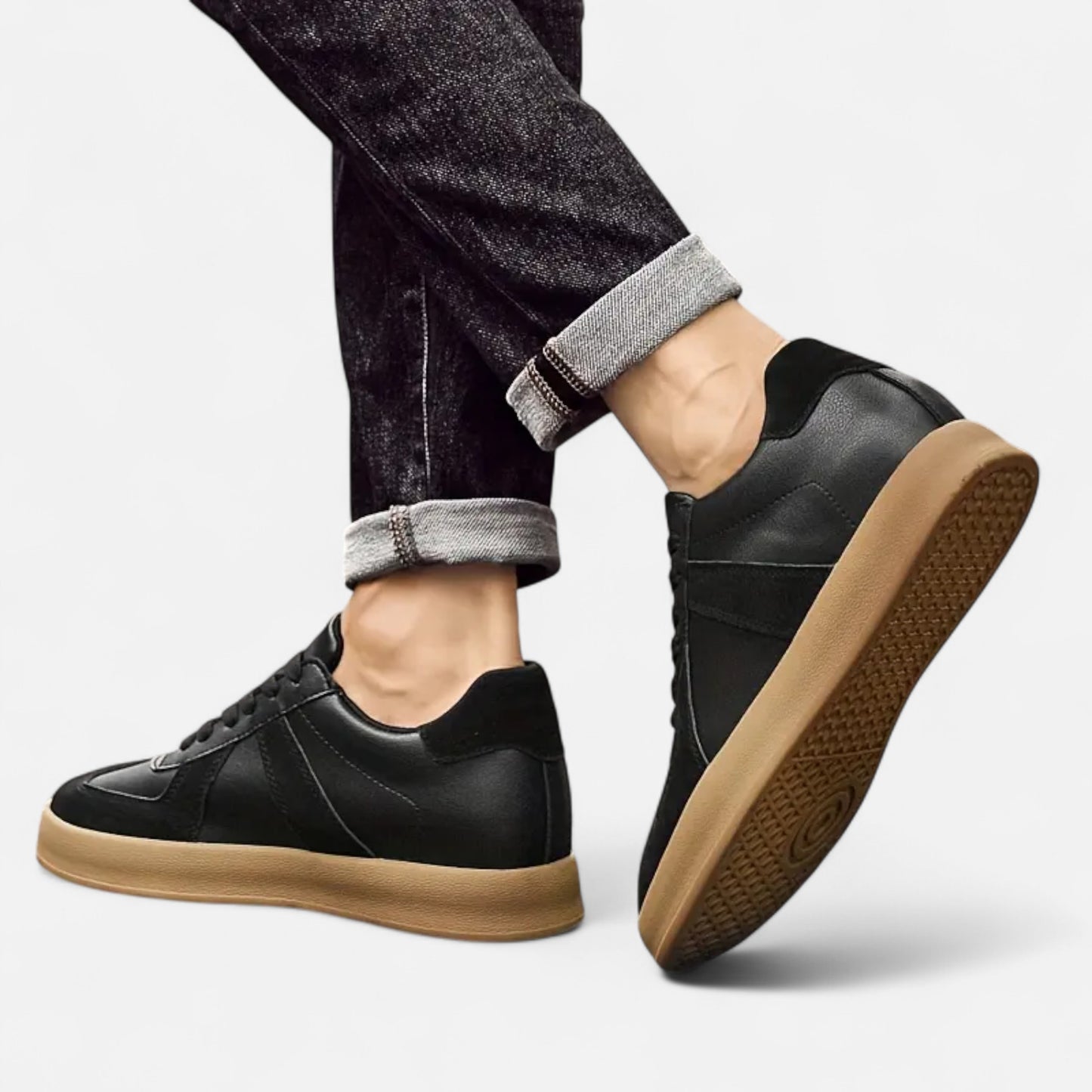 Riveromode | Men’s Leather Sneakers – Classic Suede Detail Design