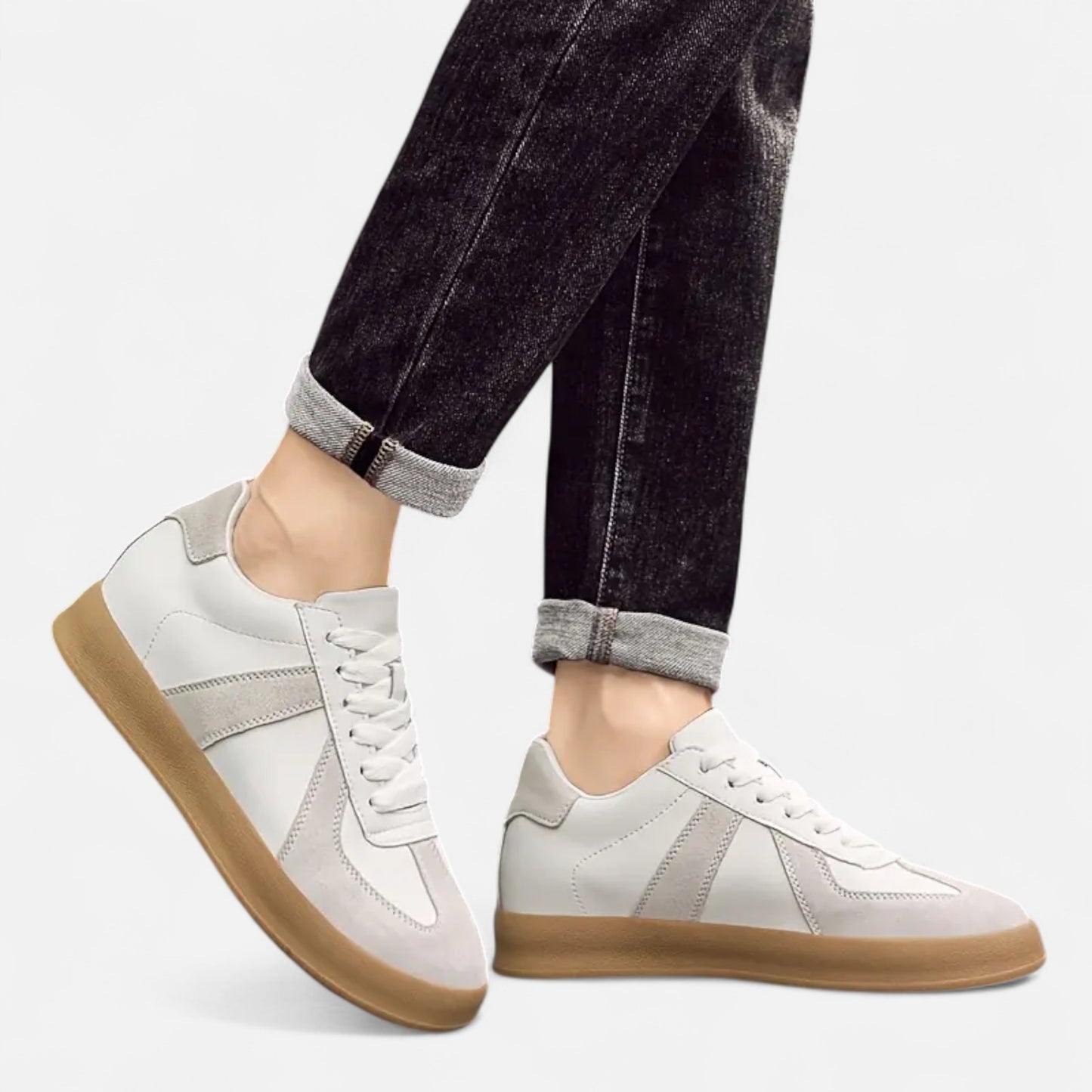 Riveromode | Men’s Leather Sneakers – Classic Suede Detail Design